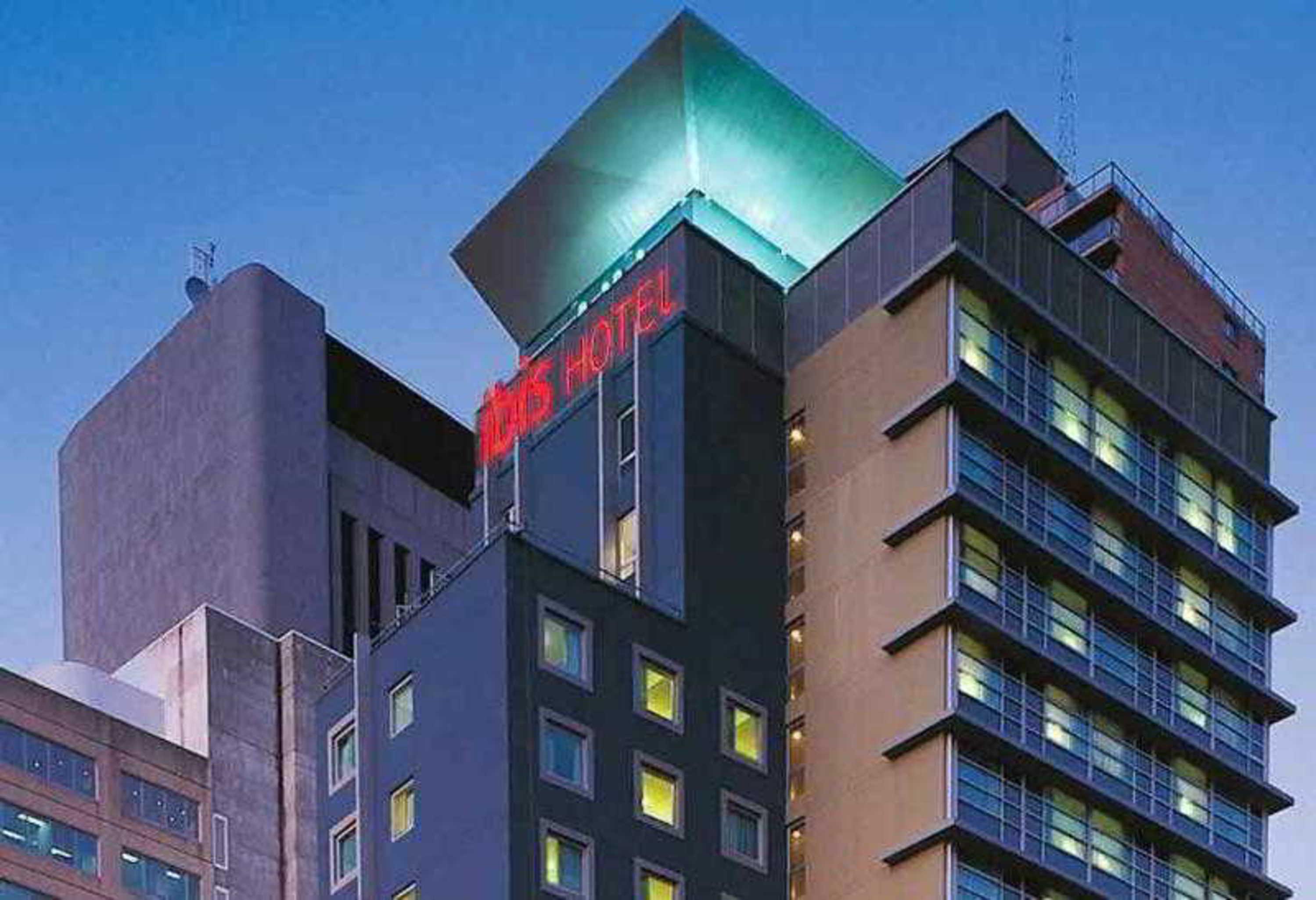 Ibis Sydney World Square Hotel Exterior foto